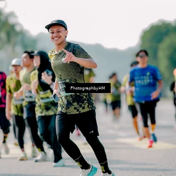 Runner Photo 6566094