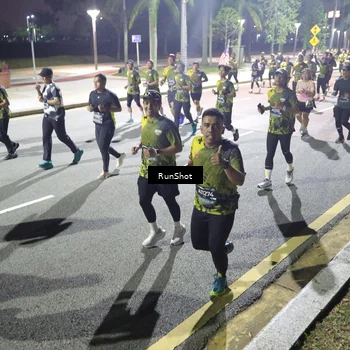 Runner Photo 6566118