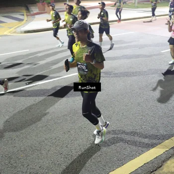 Runner Photo 6566213