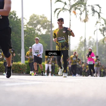 Runner Photo 6566250