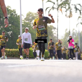 Runner Photo 6566259