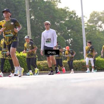 Runner Photo 6566294