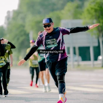 Runner Photo 6566353