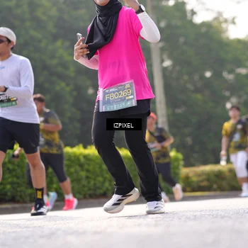 Runner Photo 6566361