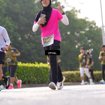 Runner Photo 6566362