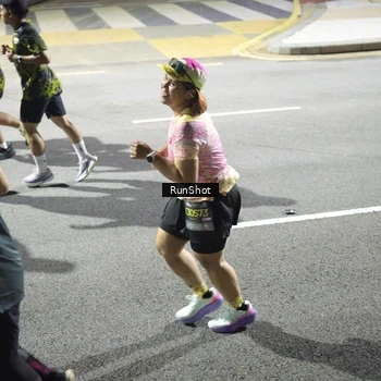 Runner Photo 6566391
