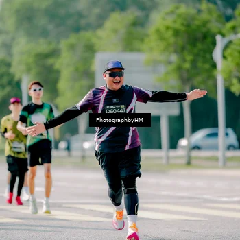Runner Photo 6566392