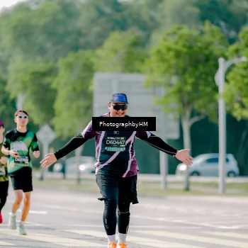 Runner Photo 6566435