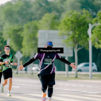 Runner Photo 6566444
