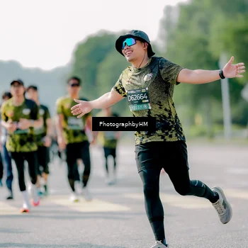 Runner Photo 6566688