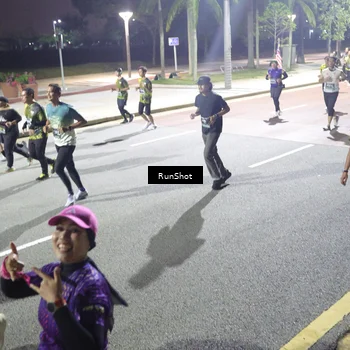 Runner Photo 6566769