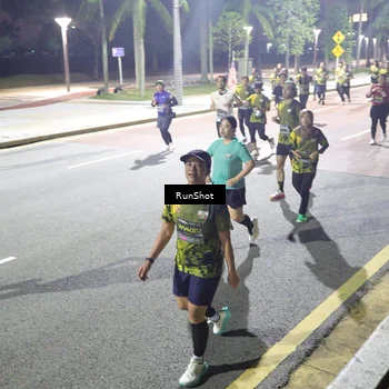 Runner Photo 6566825