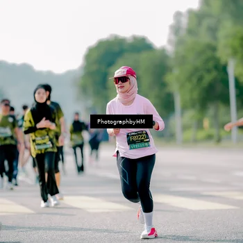 Runner Photo 6566879