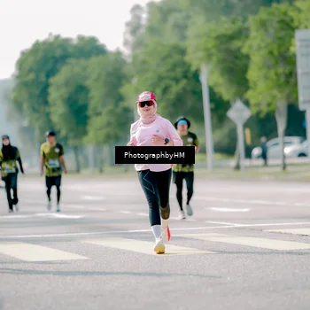 Runner Photo 6566917