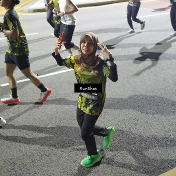 Runner Photo 6566925