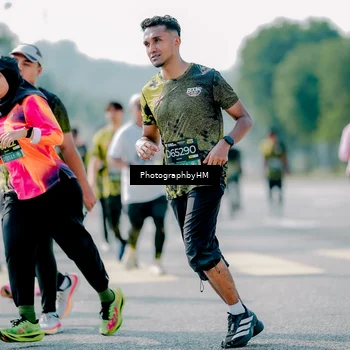 Runner Photo 6566928