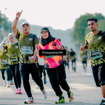 Runner Photo 6566946