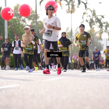 Runner Photo 6566958