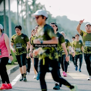 Runner Photo 6566993