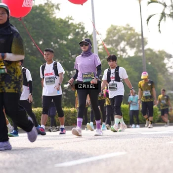 Runner Photo 6566994