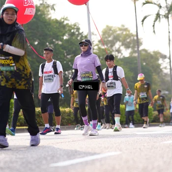 Runner Photo 6566996