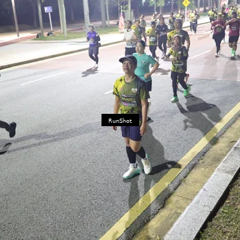 Runner Photo 6567007