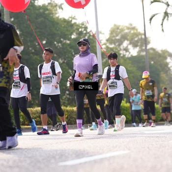 Runner Photo 6567008