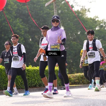 Runner Photo 6567055