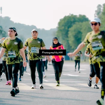 Runner Photo 6567087