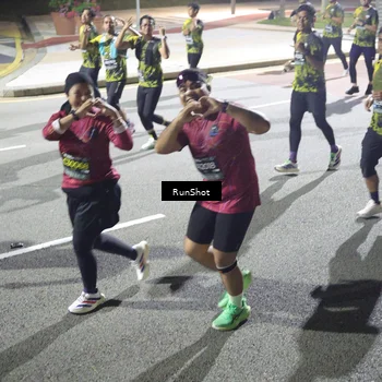 Runner Photo 6567122