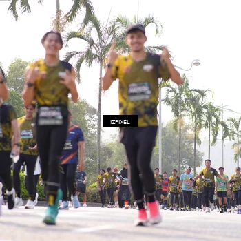 Runner Photo 6567124