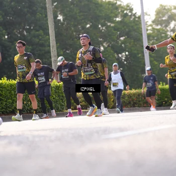 Runner Photo 6567188