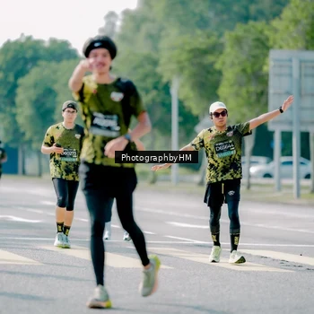 Runner Photo 6567192