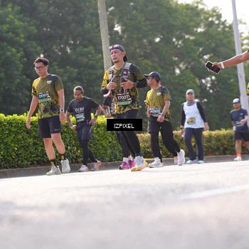 Runner Photo 6567201