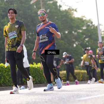 Runner Photo 6567206