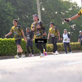 Runner Photo 6567207
