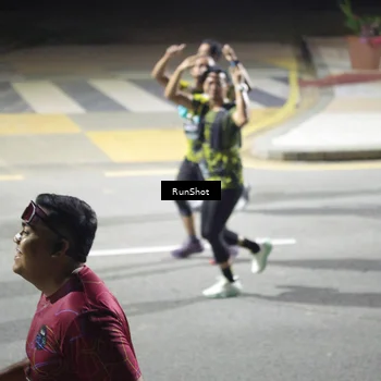 Runner Photo 6567208