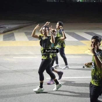 Runner Photo 6567233