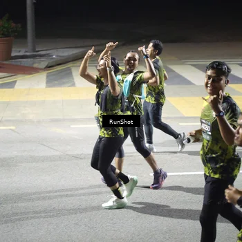 Runner Photo 6567253