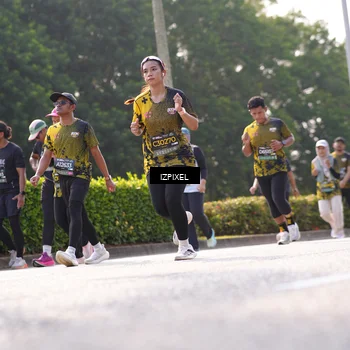 Runner Photo 6567254