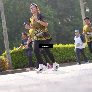 Runner Photo 6567290