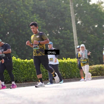 Runner Photo 6567302