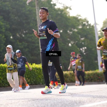 Runner Photo 6567326