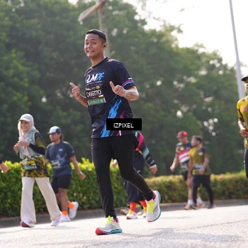Runner Photo 6567327