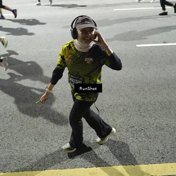 Runner Photo 6567359