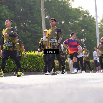 Runner Photo 6567367