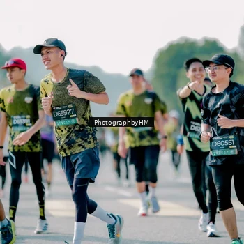 Runner Photo 6567388