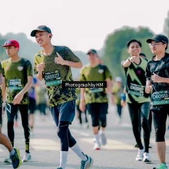 Runner Photo 6567395