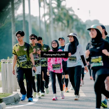 Runner Photo 6567426
