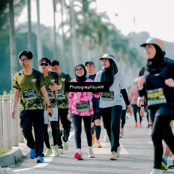 Runner Photo 6567432